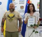 Медикам Луганщини вручили обласні відзнаки 