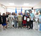 Медикам Луганщини вручили обласні відзнаки 