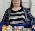 У гуманітарному хабі Старобільської РДА в Києві щотижня видають продовольчу допомогу
