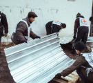 МККК передал строительные материалы и инструменты в г. Счастье. Фото Максим Дондюк