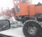 Врятовувати Луганщину від снігового полону вийшла вся дорожня техніка 