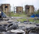 Значна кількість руйнацій та четверо загиблих в Сєвєродонецьку, область знеструмлена
