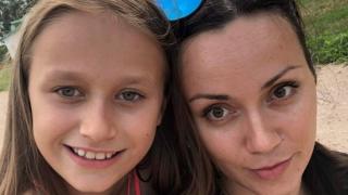 Понад три місяці сєвєродончанка Карина Воронова не може забрати доньку з тимчасової італійської опіки