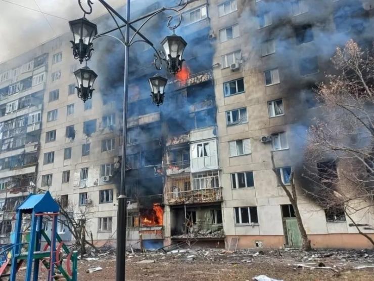 Наслідки обстрілу на Луганщині