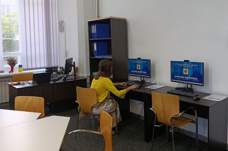 бібліотека ЛНУ
