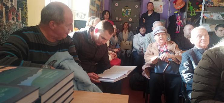 «Це значить, наша громада жива»: у Дніпрі презентували книгу сіверськодончанина Семена Перцовського
